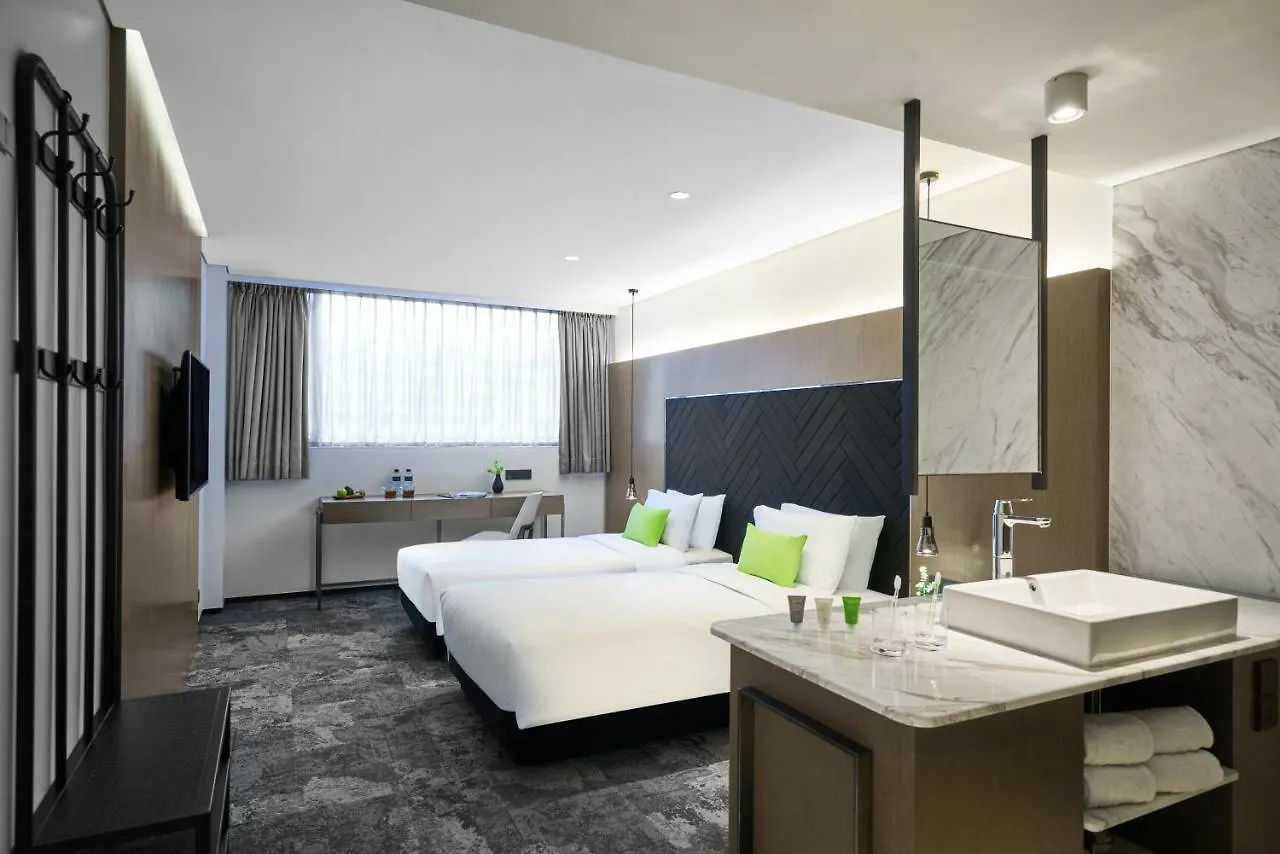 Hotel Ease Tsuen Wan Hong Kong