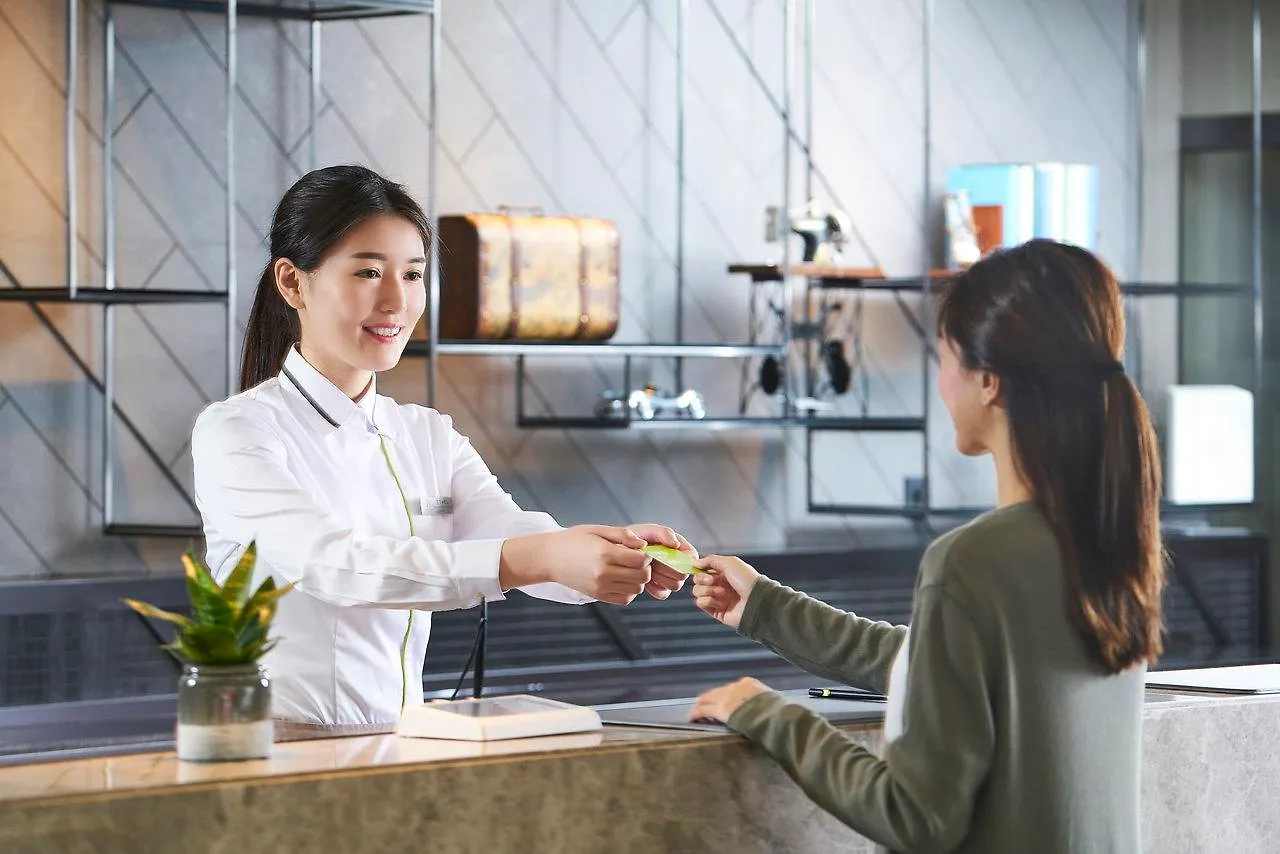 Hotel Ease Tsuen Wan Гонконг 4*,  Китай