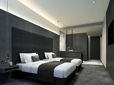 Hotel Ease Tsuen Wan Гонконг 4*,